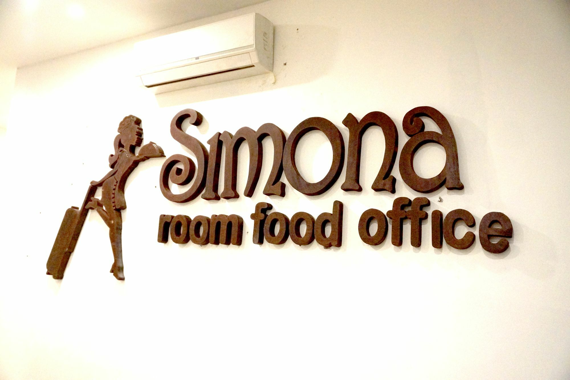 Oyo 1489 Simona Hotel Kerobokan Exterior foto